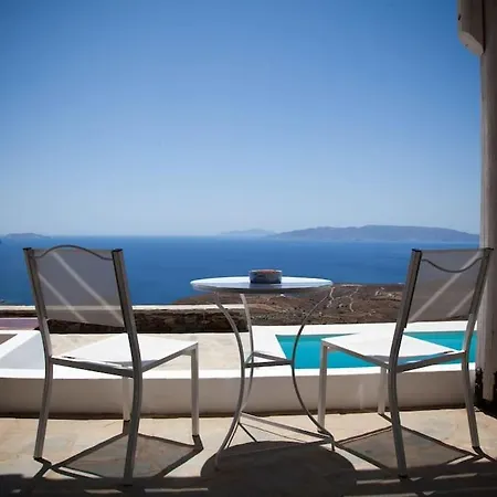 Vakantiehuis With Infinity Pool And Exceptional Sea View *