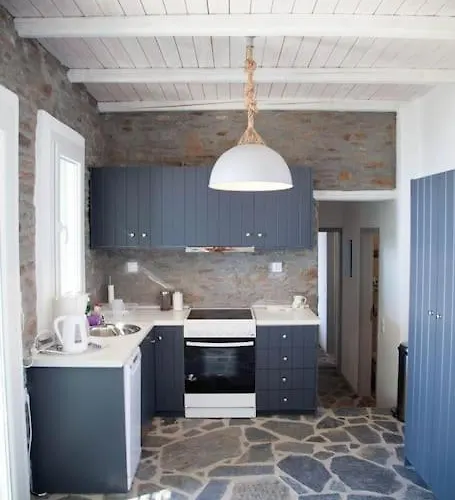 Dom wakacyjny With Infinity Pool And Exceptional Sea View