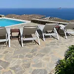 With Infinity Pool And Exceptional Sea View Kithnos