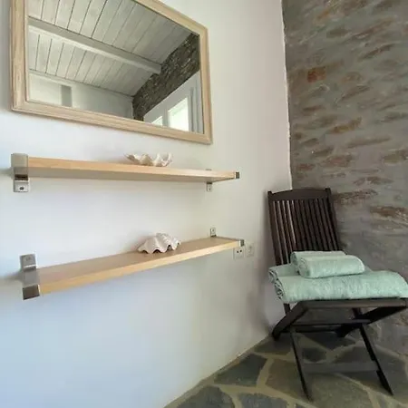 With Infinity Pool And Exceptional Sea View * Kythnos