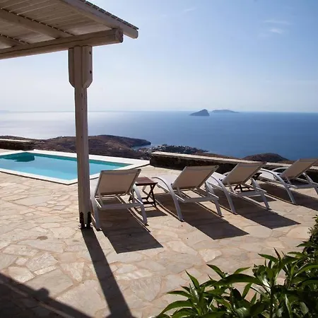 With Infinity Pool And Exceptional Sea View 펜션 키트노스