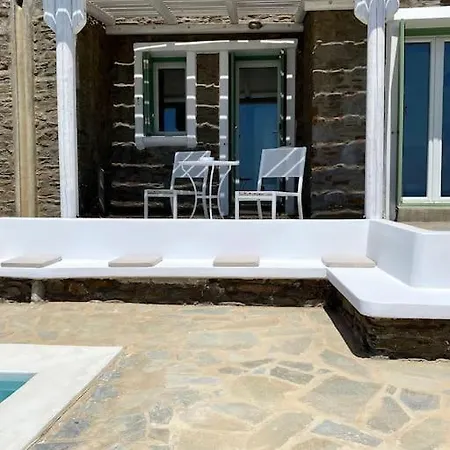 With Infinity Pool And Exceptional Sea View Kythnos