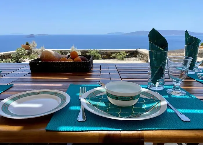 With Infinity Pool And Exceptional Sea View Kithnos